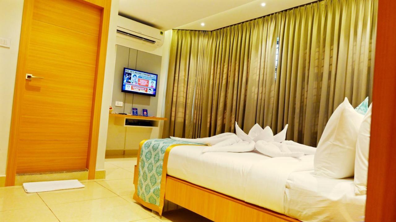 Hotel Sri Krishna Residency Удипи Экстерьер фото