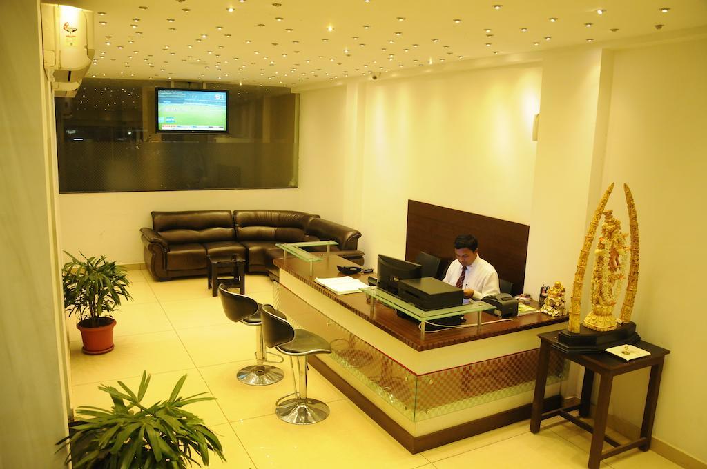 Hotel Sri Krishna Residency Удипи Экстерьер фото