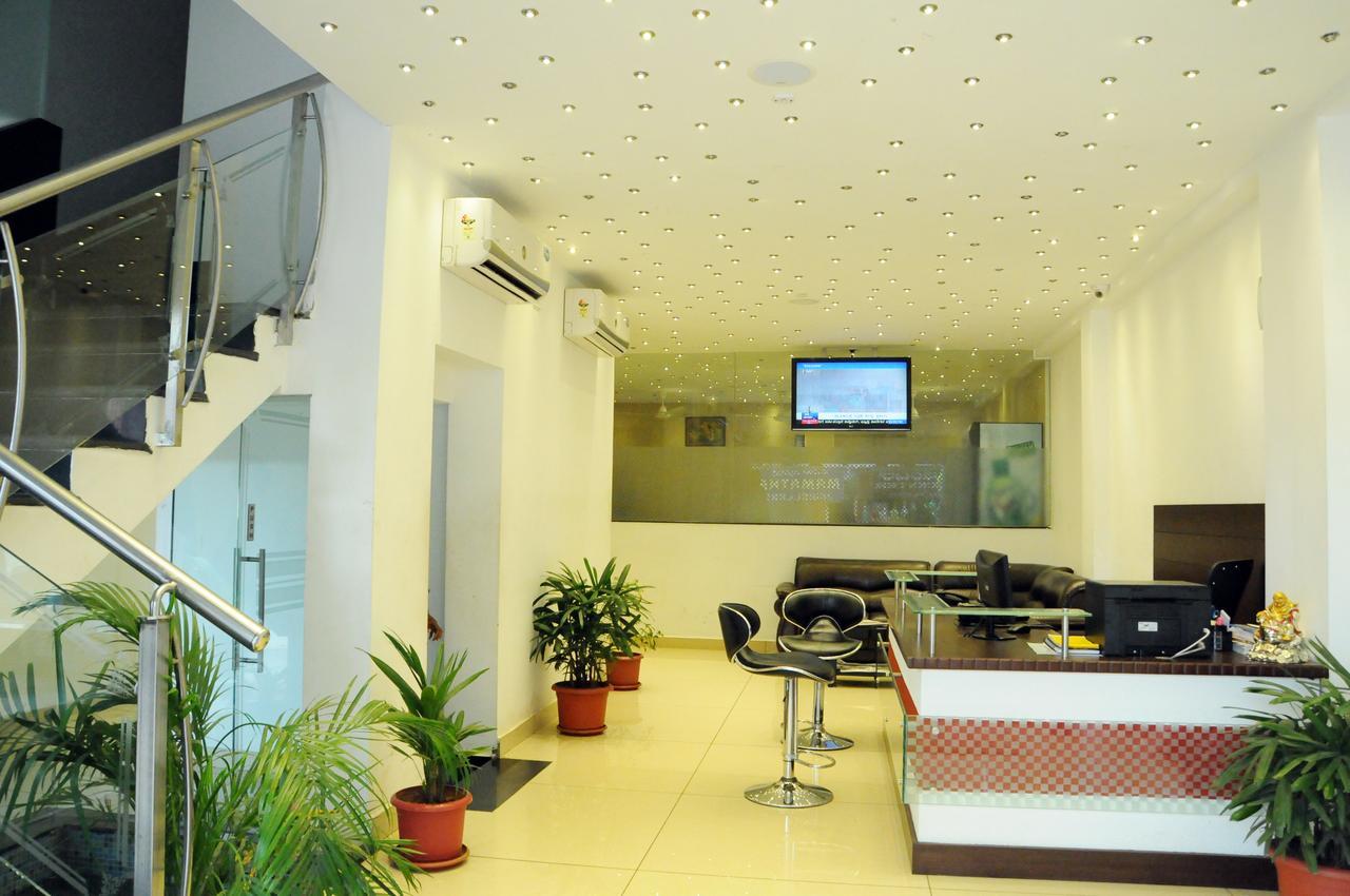 Hotel Sri Krishna Residency Удипи Экстерьер фото